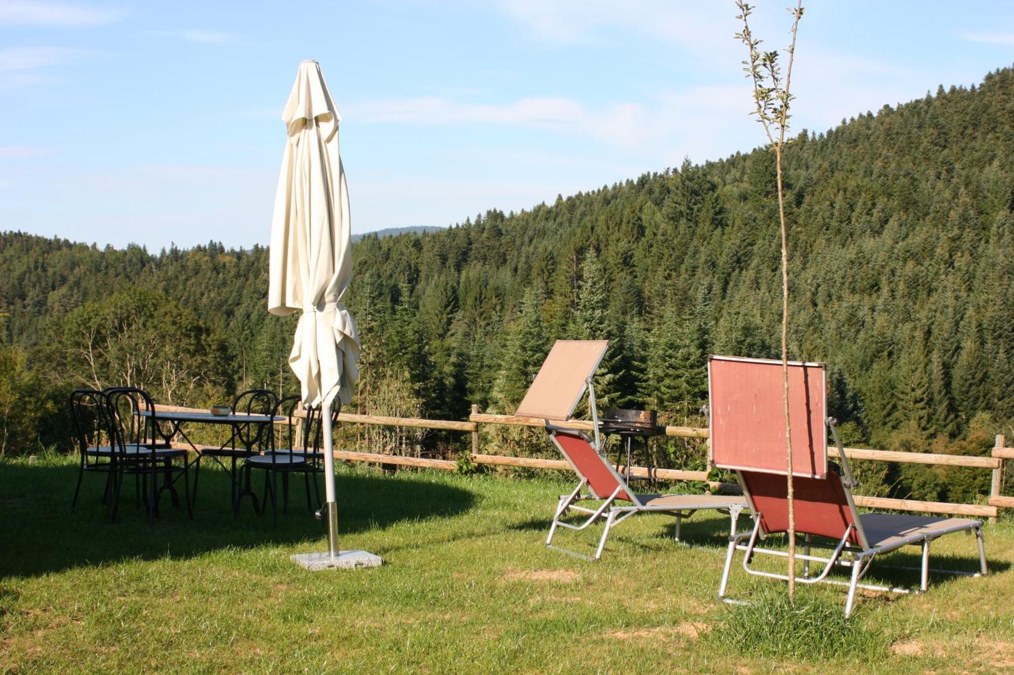 Yourtes En Terrasse Bonneval  Exterior foto